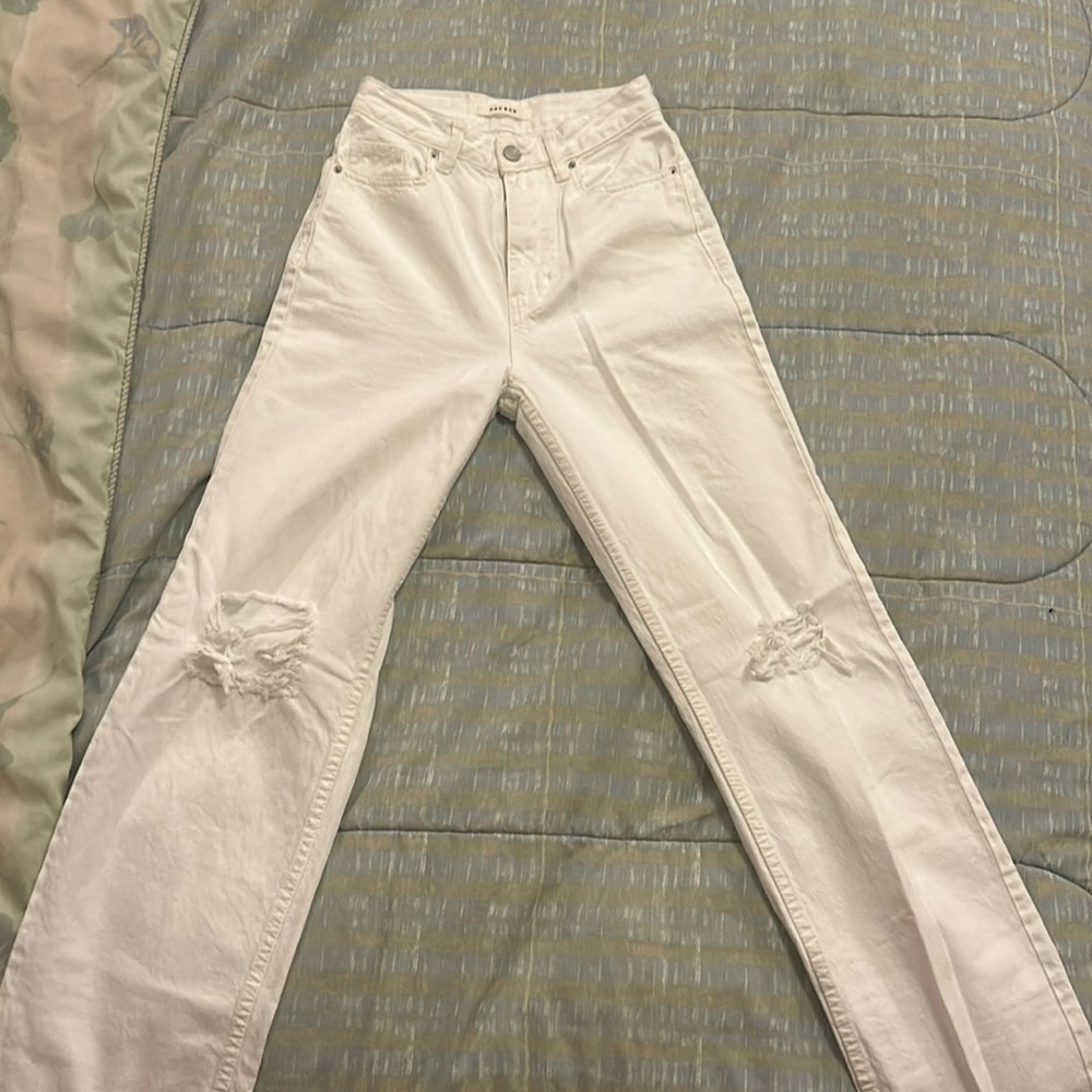 pacsun white ripped 90’s boyfriend jeans
